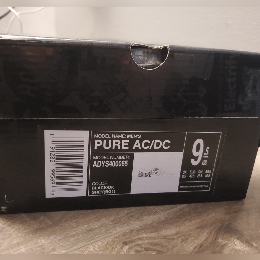 BNWT Mens DC AC/DC Shoes, Size 9.5 - Picture 11 of 12